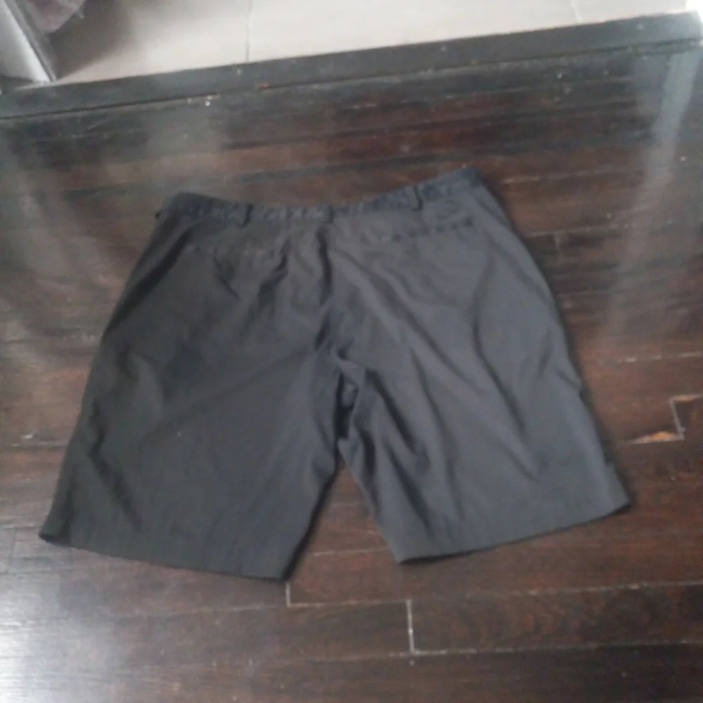 Nike Golf Dri Fit Color Black Men Shorts Size 40 Color Black Button Cozy Comfort